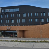 FLOW Hotel & Conference**** Inárcs