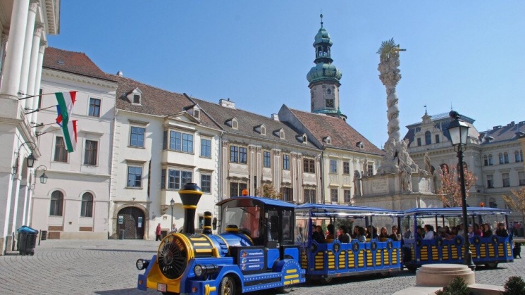 Soproni kisvonat - városnéző kisvonatos kirándulás