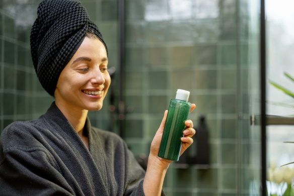 Varga Gyógynövényes Sampon: Természetes megoldás a hajproblémákra
